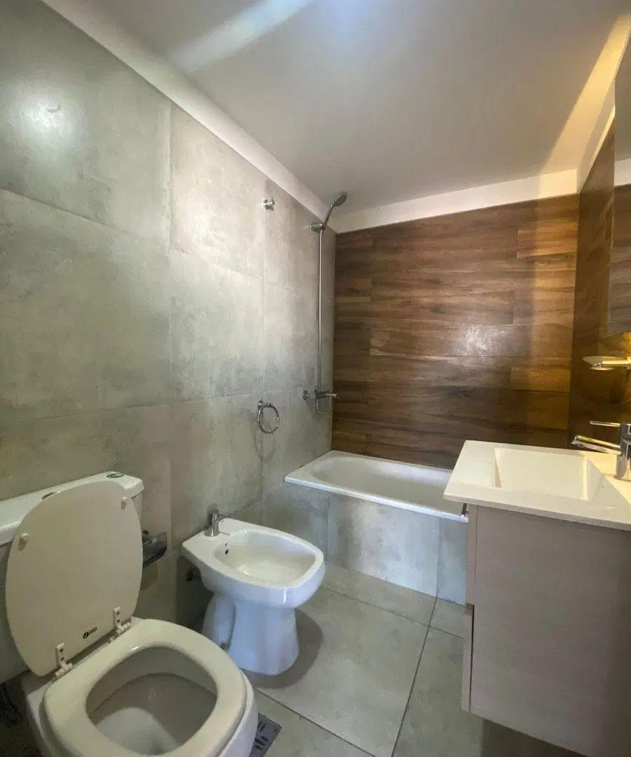 VENTA DEPARTAMENTO 2 AMBIENTES  CON RENTA - MORON 4