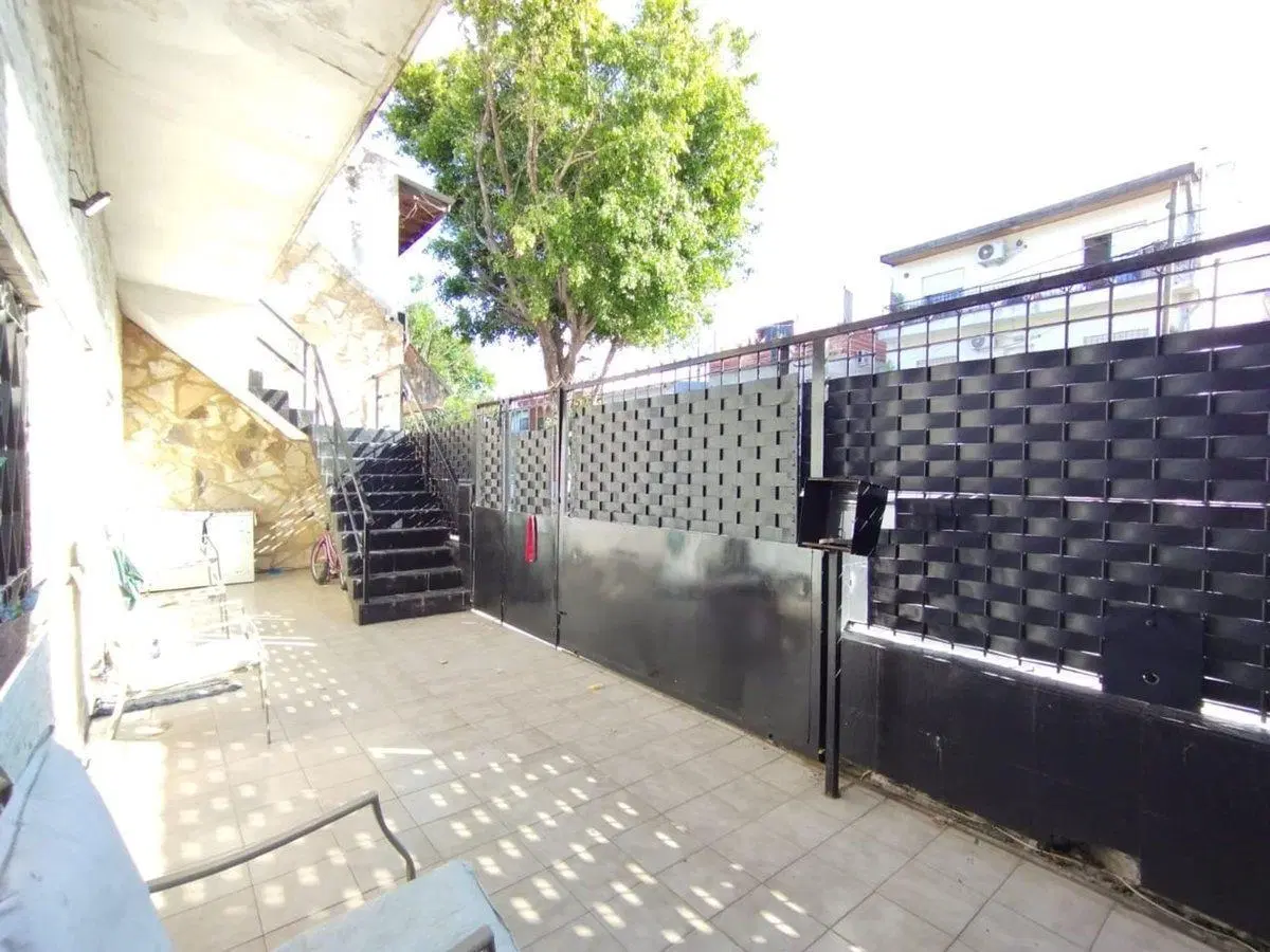 CASA 6 AMBIENTES VENTA VILLA LUGANO 3