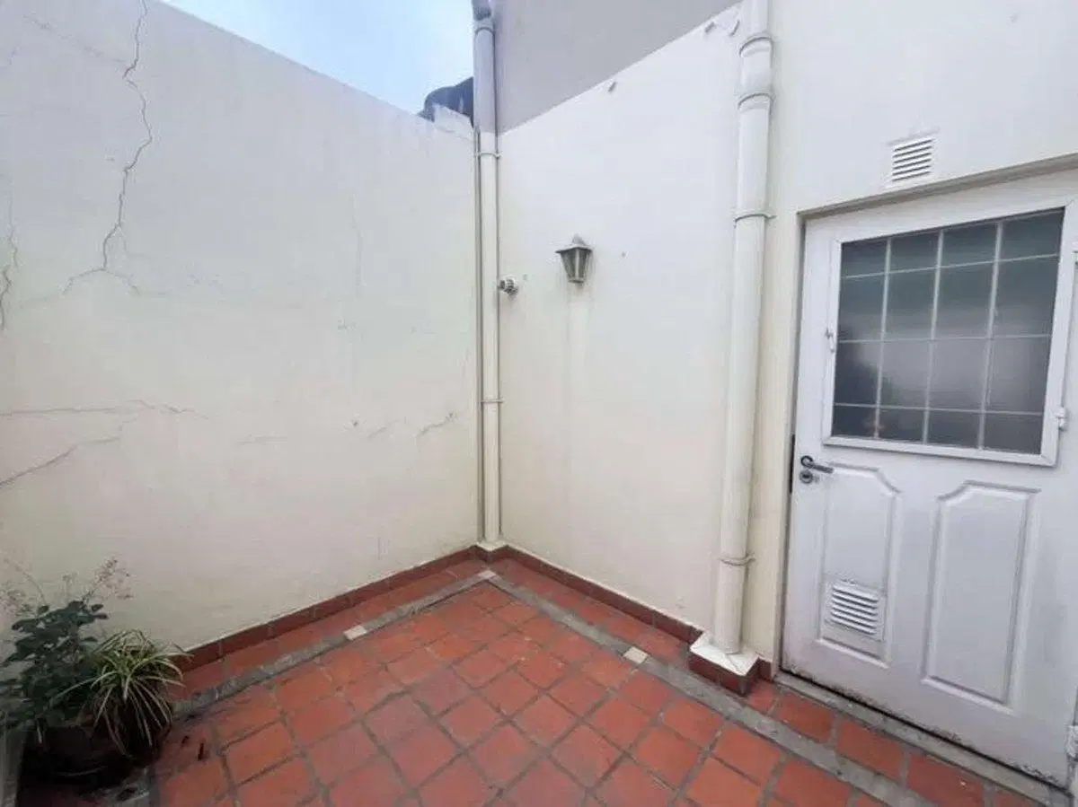 VENTA DEPARTAMENTO 2 AMB C/PATIO PARQUE AVELLANEDA 3