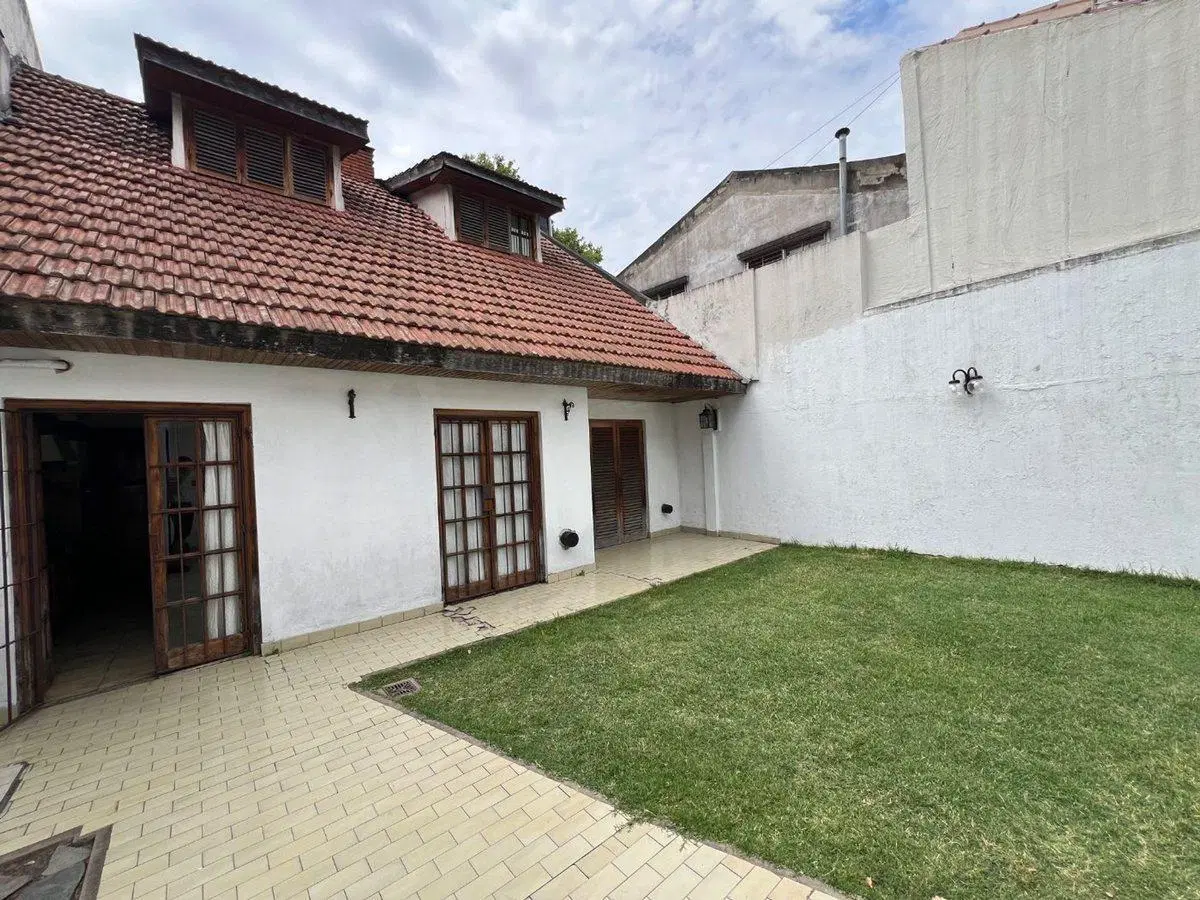 CASA 6 AMBIENTES MATADEROS 3