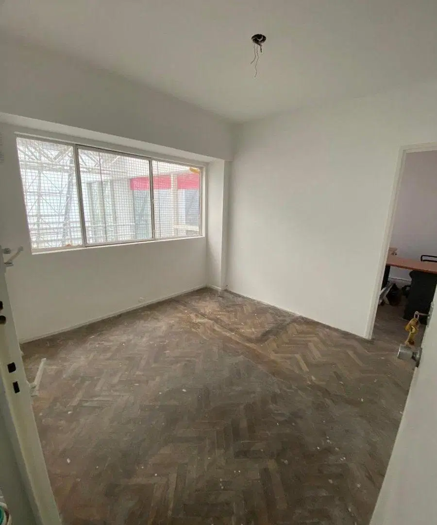 OFICINA 2 AMBIENTES VENTA MICROCENTRO RETIRO 4