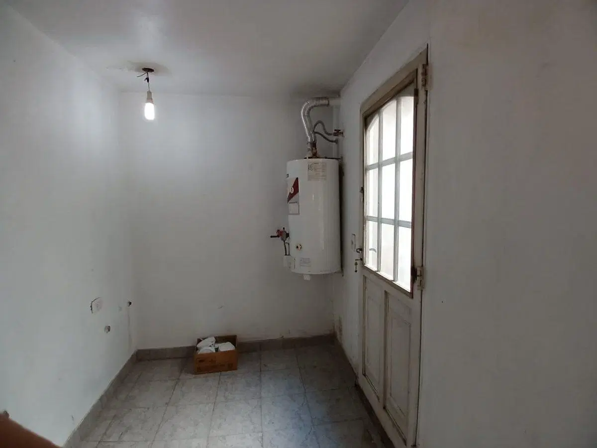 VENTA CASA PALOMAR 6 AMBIENTES 5