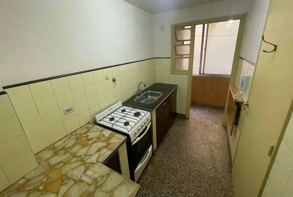 VENTA DEPARTAMENTO 2 AMBIENTES LINIERS 3
