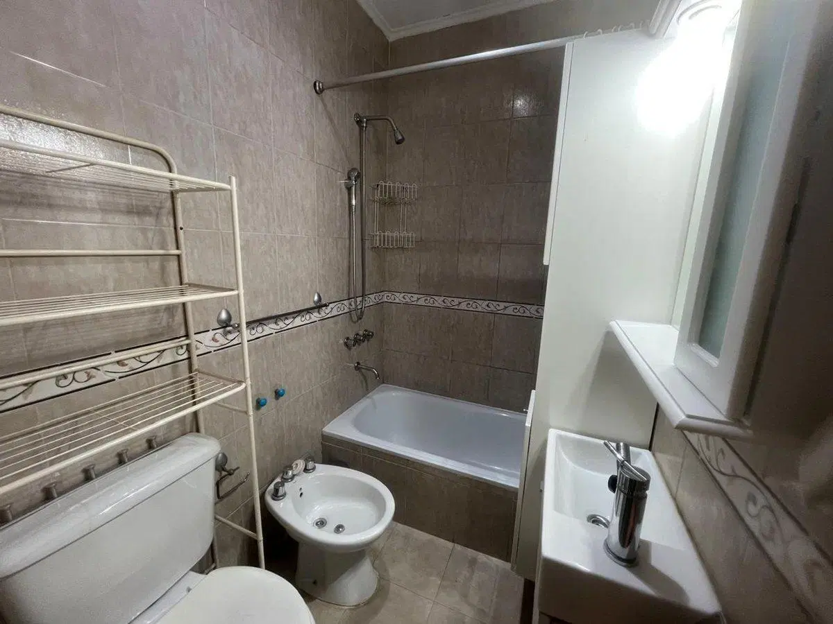 RESERVADA - VENTA PH VILLA LUZURIAGA 5