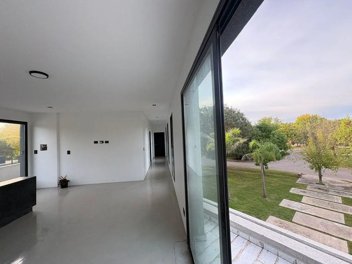 CASA 5 AMBIENTES VENTA HARAS SAN PABLO G. RODRIGUE 5