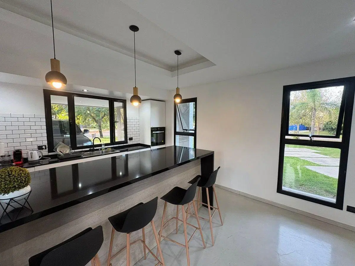 CASA 5 AMBIENTES VENTA HARAS SAN PABLO G. RODRIGUE 2