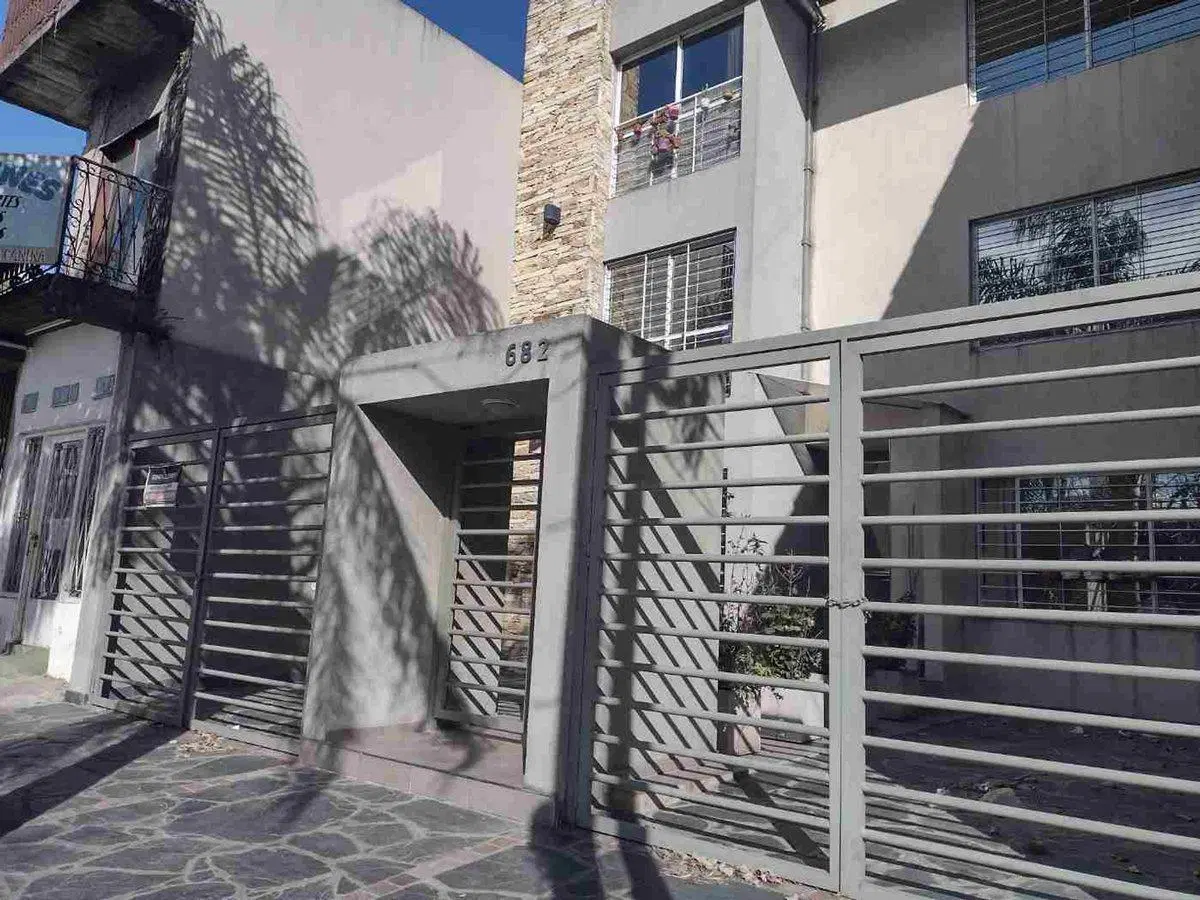 VENTA MONOAMBIENTE MORON CENTRO APTO CREDITO 4