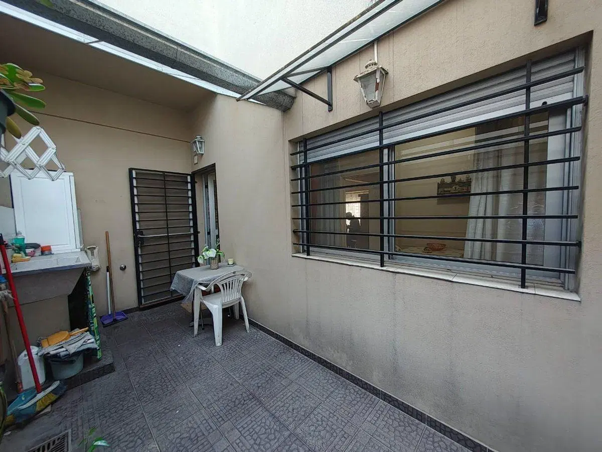 PH 3 Ambientes frente Patio Venta Lugano 2