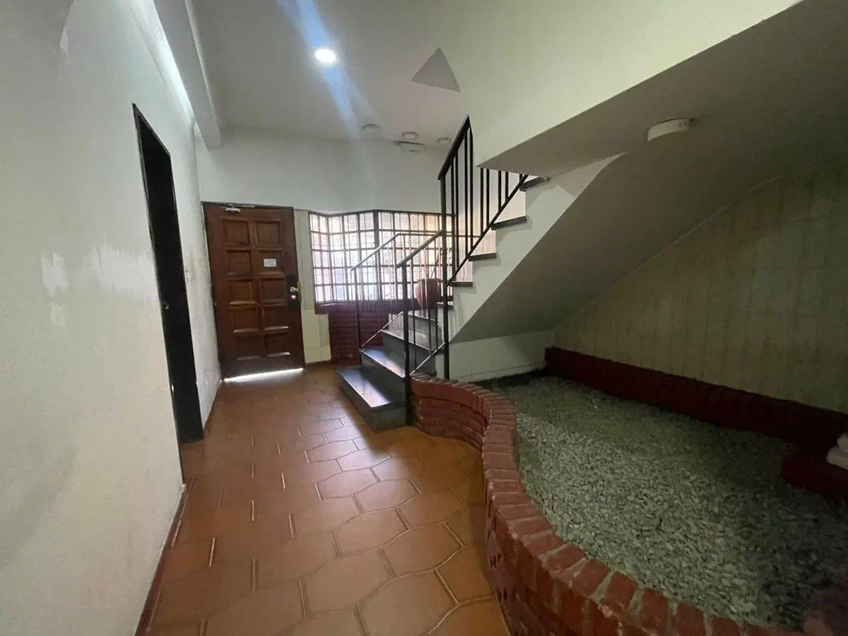 DEPARTAMENTO 2 AMBIENTES BALCON PARQUE AVELLANEDA 4