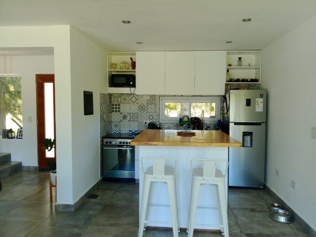 Foto de ALQUILER CASA EN CUBE PILETA Y GRAN PARQUE 1300 M2, imagen 3