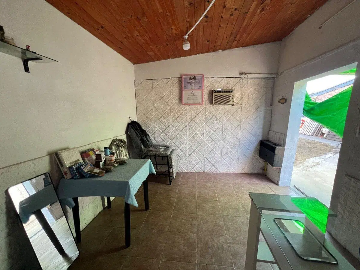 CASA 3 AMBIENTES VENTA CARLOS SPEGAZZINI 4