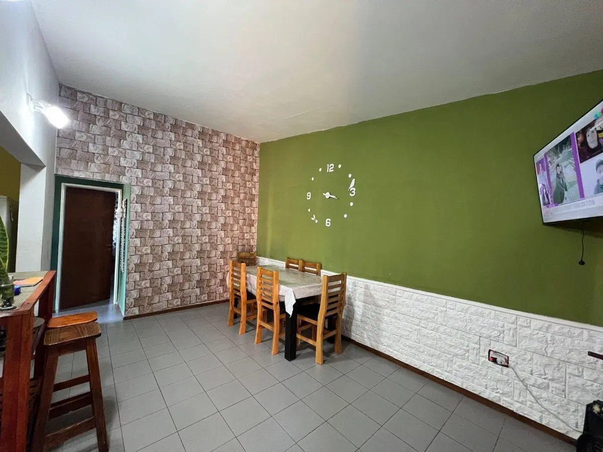 CASA 3 AMBIENTES VENTA CARLOS SPEGAZZINI 8