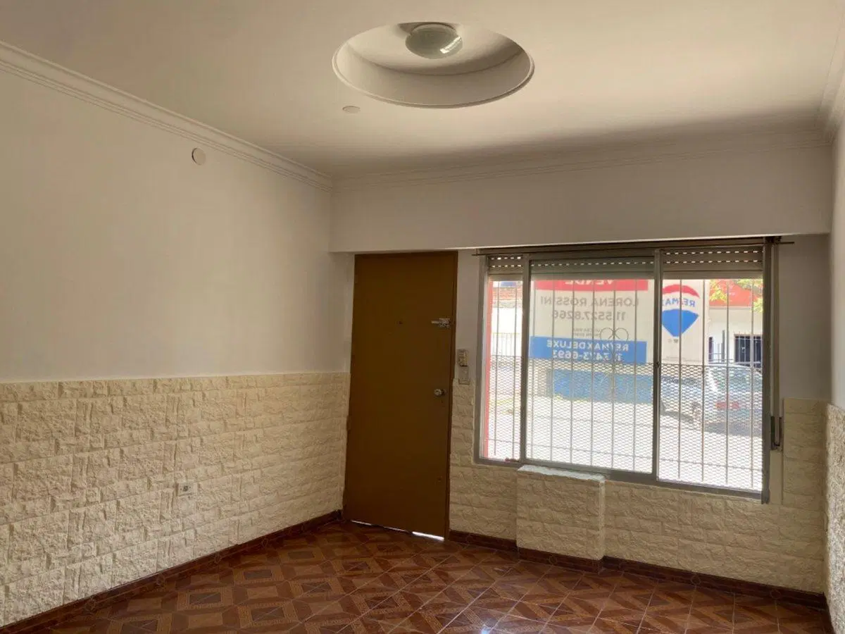 VENTA CASA 6 AMB MULTIFAMILIAR LOCAL Y GARAGE 4