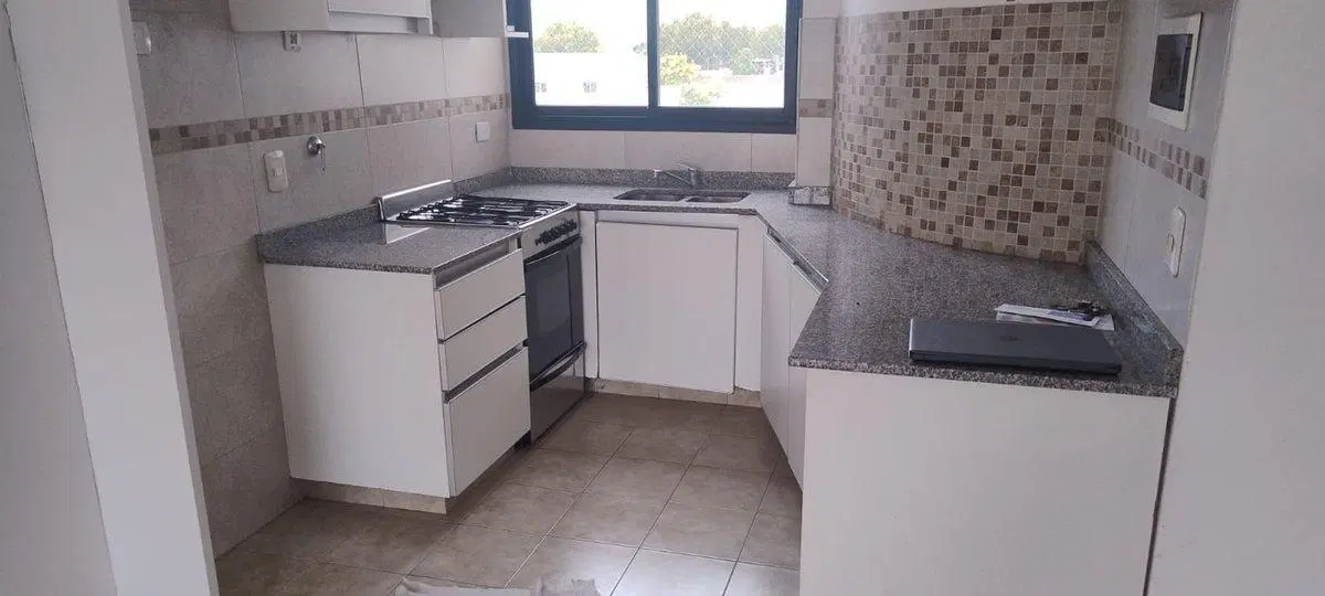 DEPARTAMENTO EN ALQUILER MATADEROS 5