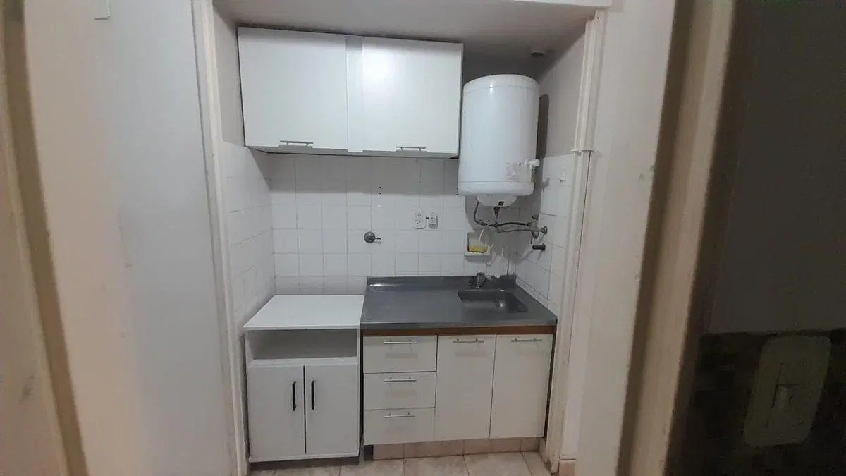 MONOAMBIENTE DPTO. VENTA RAMOS MEJÍA APTO PROF. 2
