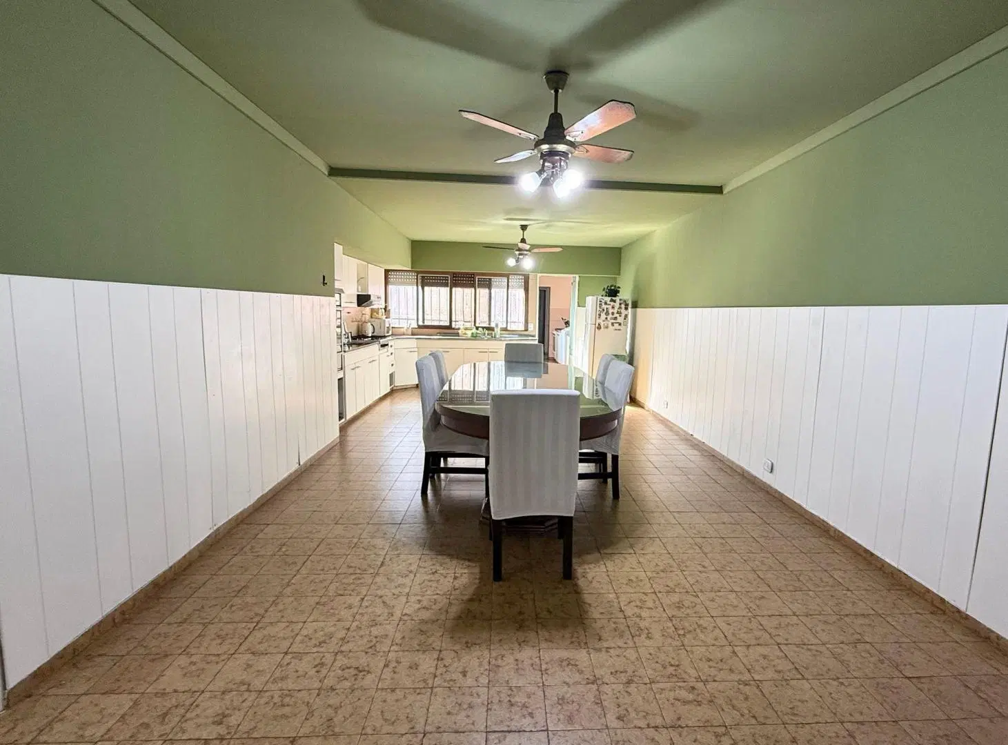 VENTA CASA 4 AMBIENTES + DEPTO LOMAS DEL MIRADOR 4