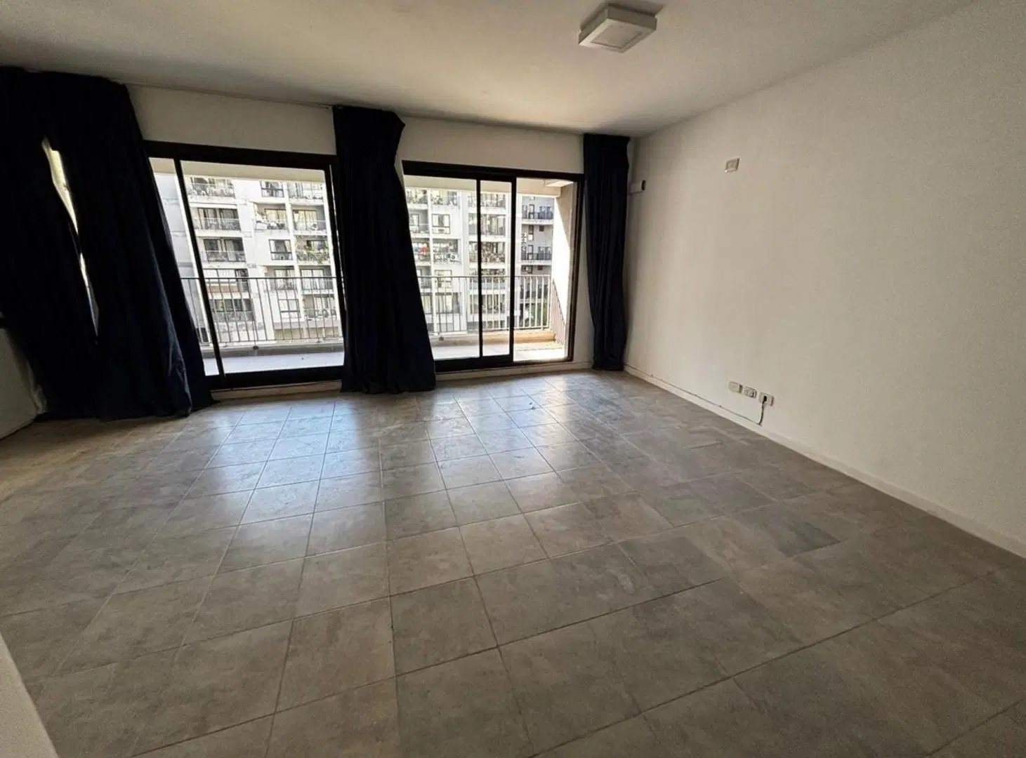 DEPARTAMENTO 3 AMBIENTES VENTA BARRIO OLIMPICO 4