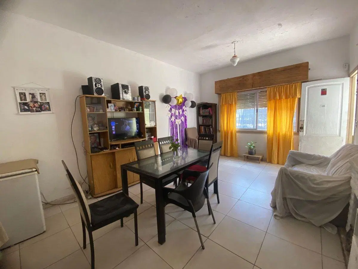 CASA 3 AMBIENTES VENTA CIUDADELA 2