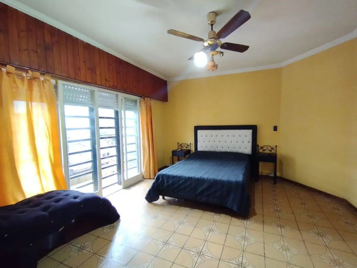 CASA 6 AMBIENTES VENTA VILLA LUGANO 8