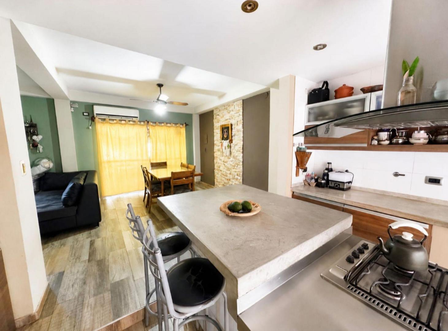 Foto de VENTA CASA 5 AMBIENTES EN VILLA LUZURIAGA, imagen 4