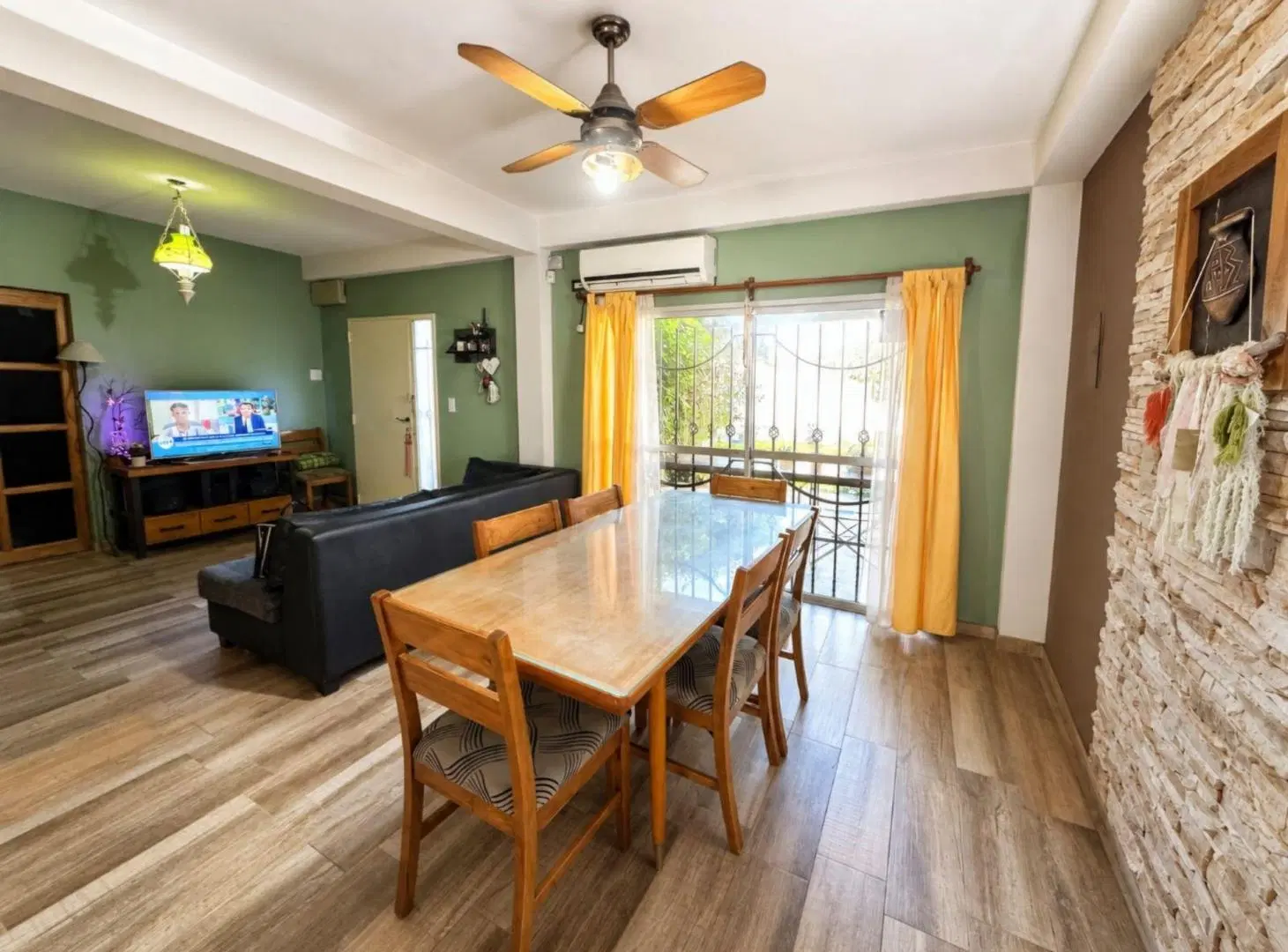 VENTA CASA 5 AMBIENTES EN VILLA LUZURIAGA 2