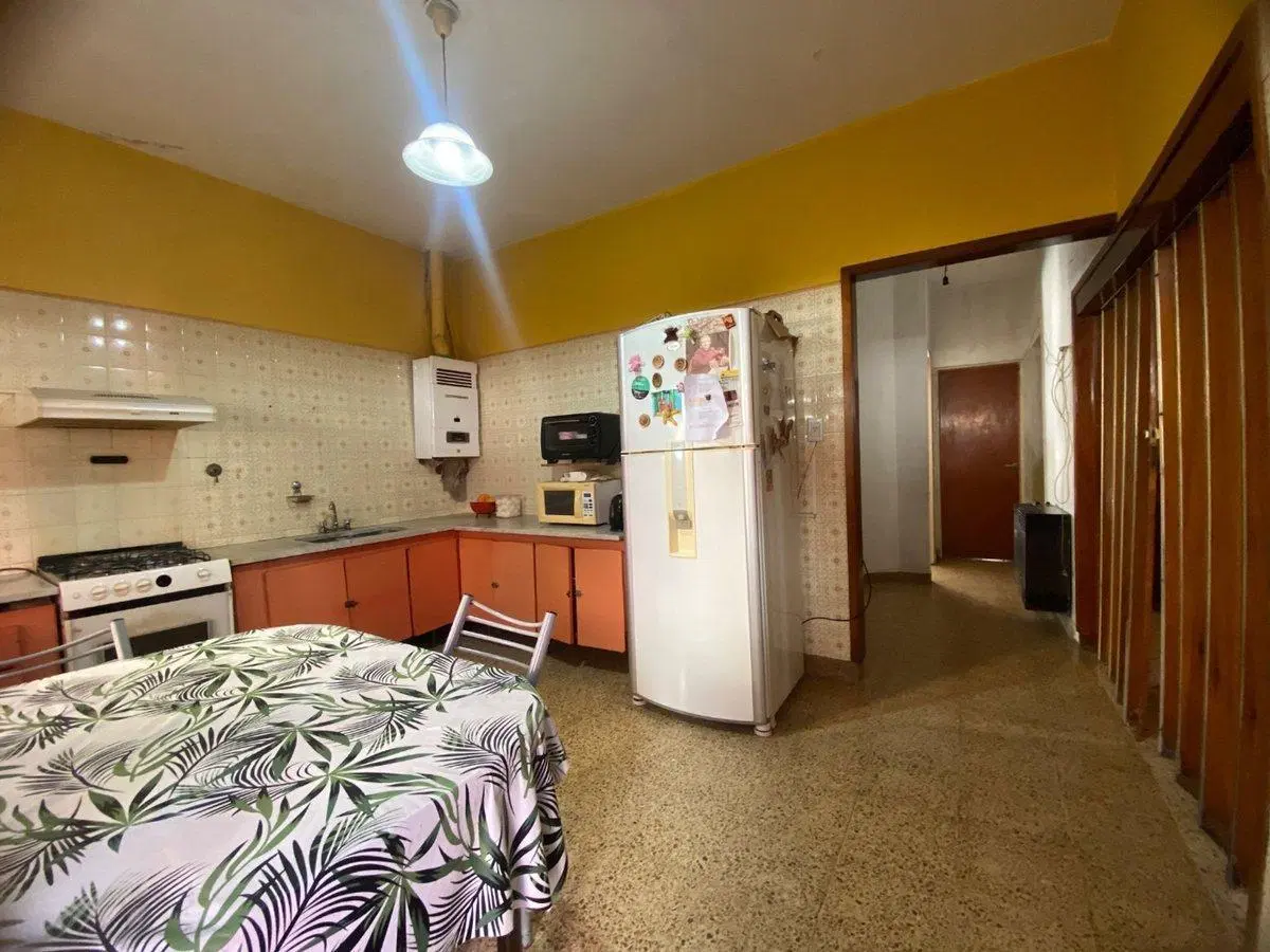 PH EN VENTA 6 AMBIENTES CIUDADELA 4