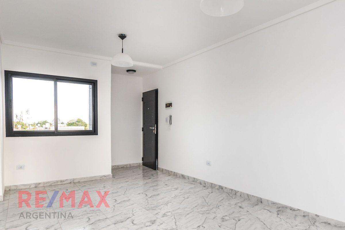 Foto de DEPARTAMENTO 2 AMBIENTES EN VENTA SAN JUSTO, imagen 1