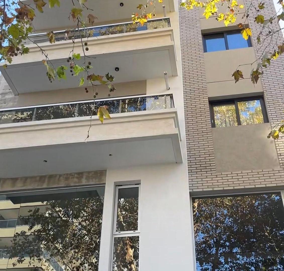 Foto de MONOAMBIENTE A ESTRENAR CON COCHERA EN LANUSITA, imagen 3