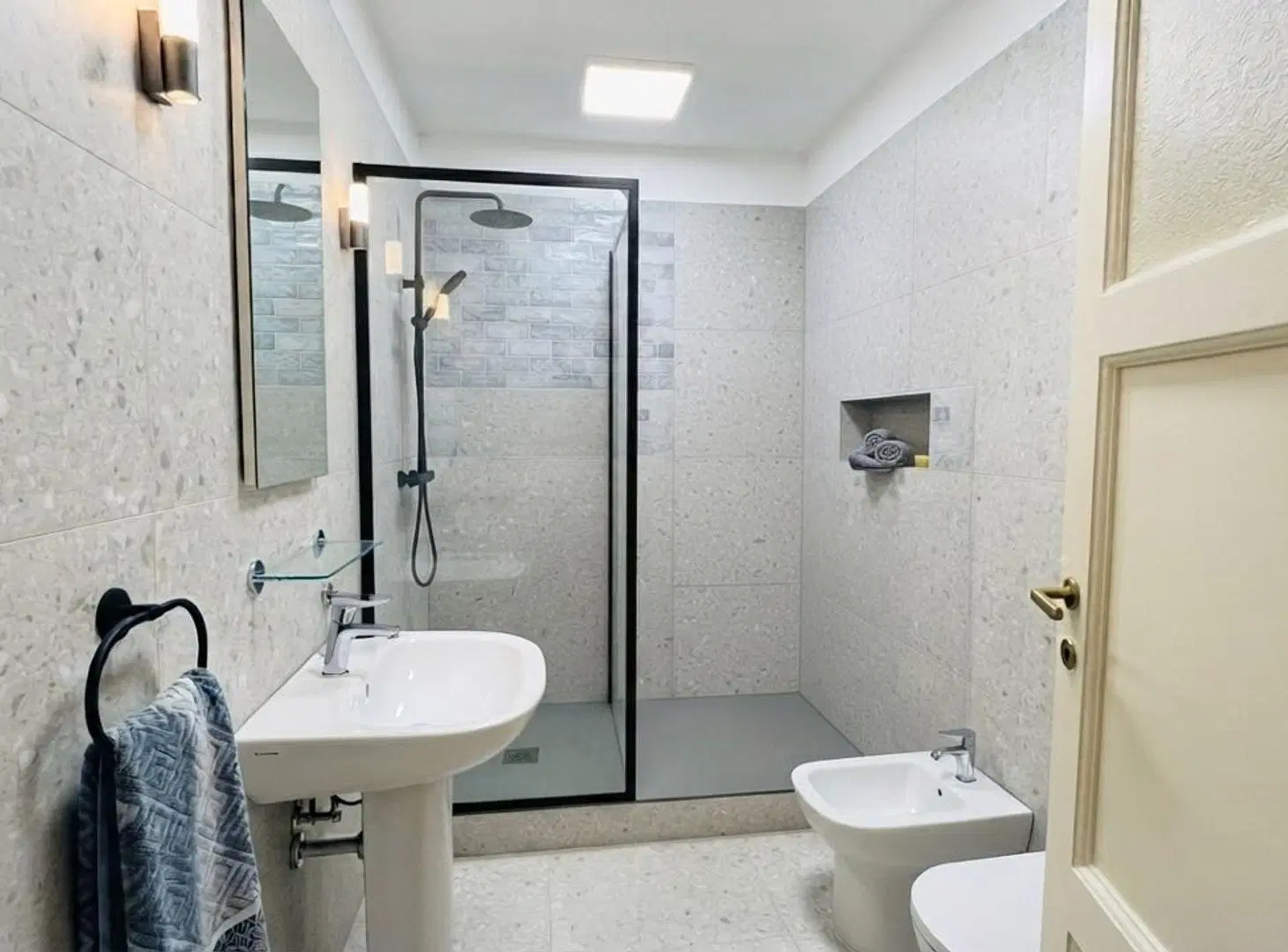 VENTA CASA 3 AMBIENTES CIUDAD EVITA 5