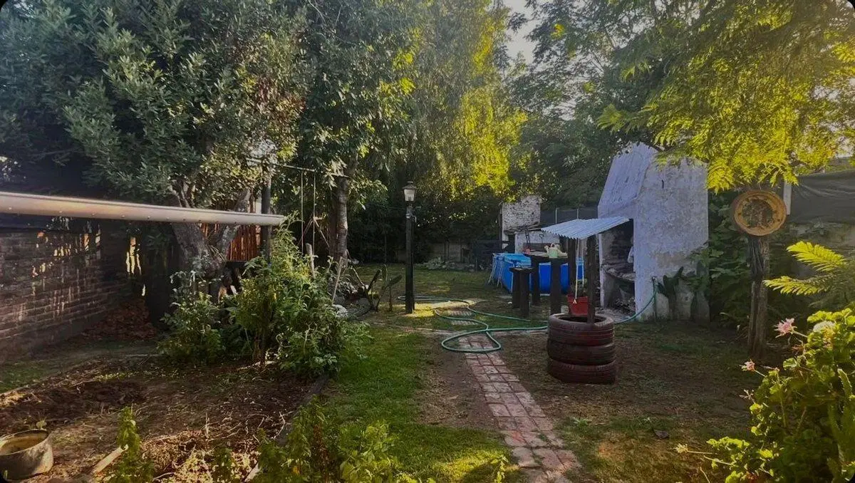 VENTA CASA 3 AMBIENTES - GENERAL LAS HERAS 1