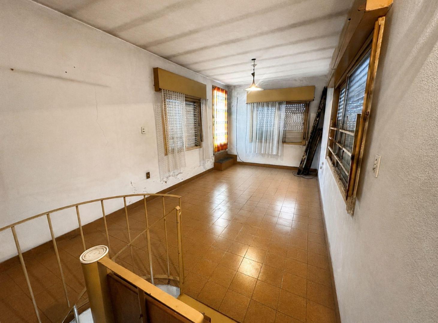 Foto de VENTA CASA 4 AMBIENTES MULTIFAMILIAR SAN JUSTO, imagen 4