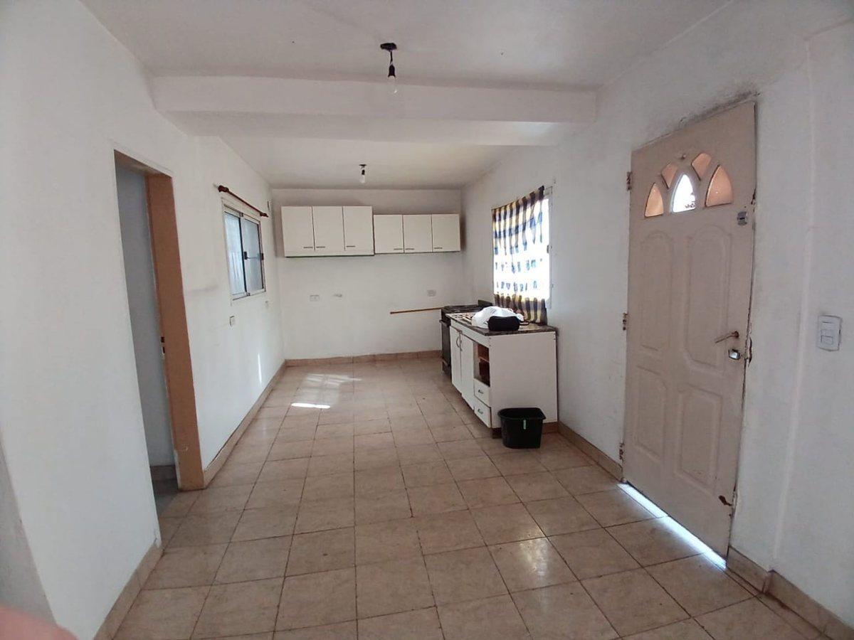 Foto de VENTA CASA PALOMAR 6 AMBIENTES, imagen 4