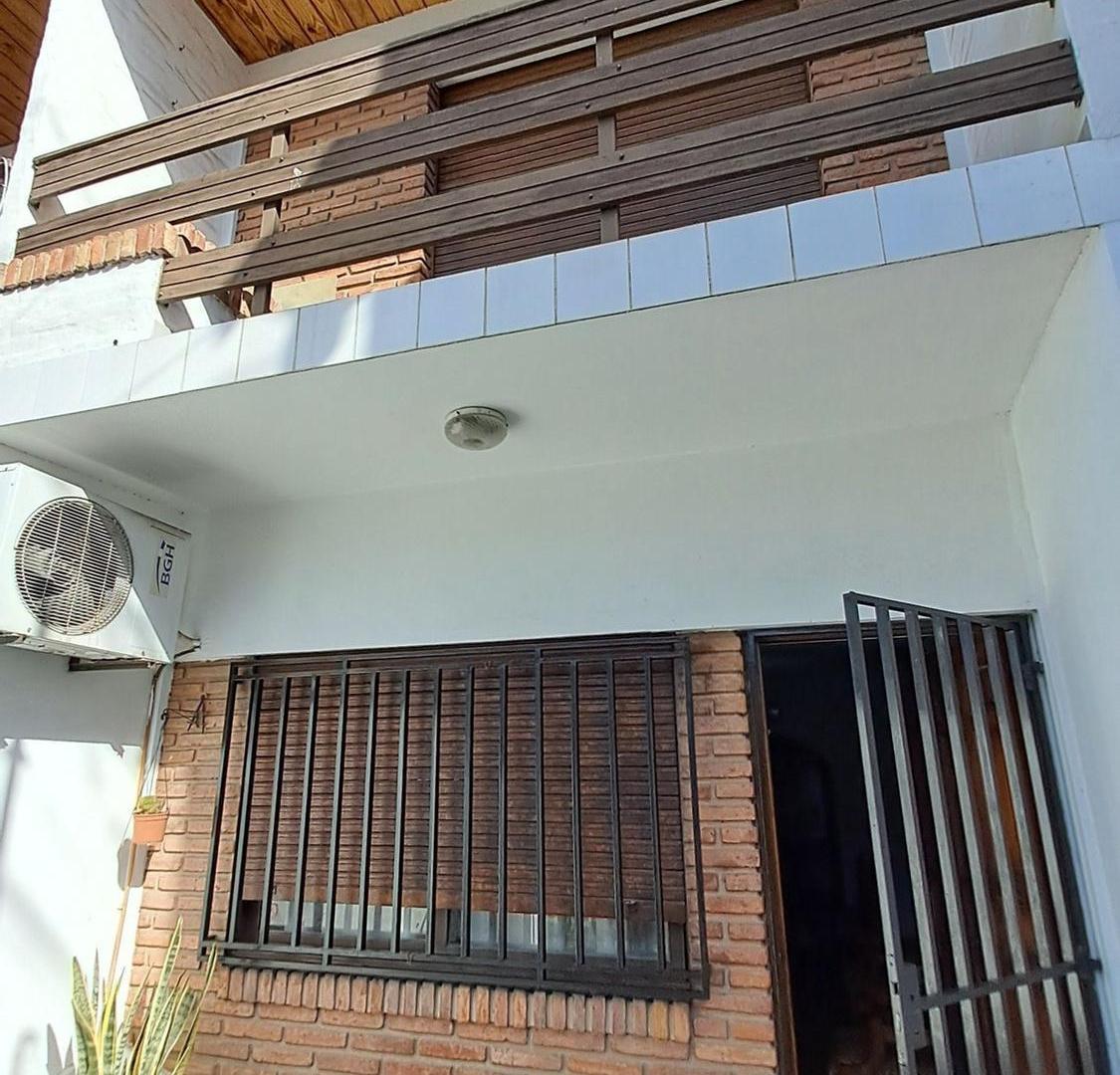 Foto de DUPLEX 3 AMBIENTES EN LOMAS DEL MIRADOR, imagen 3