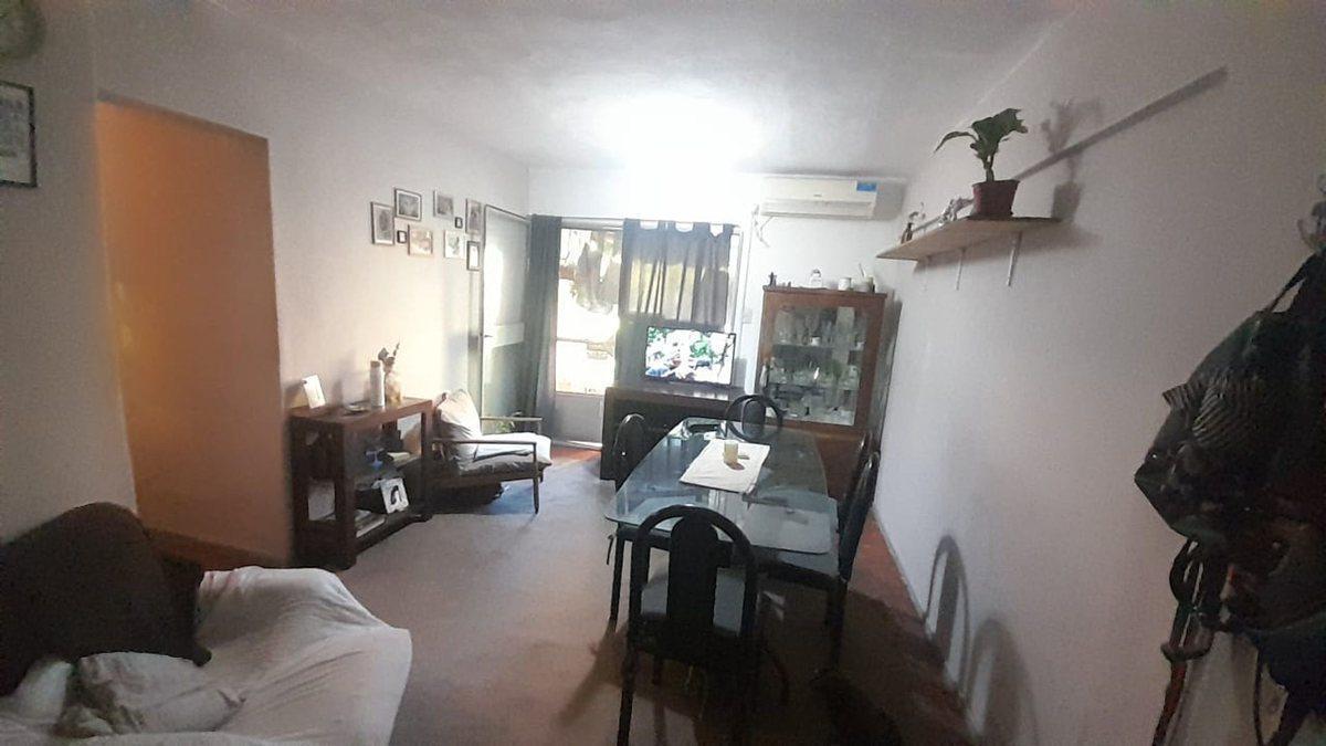 Foto de DEPARTAMENTO 4 AMBIENTES VENTA V. SOLDATI, imagen 2