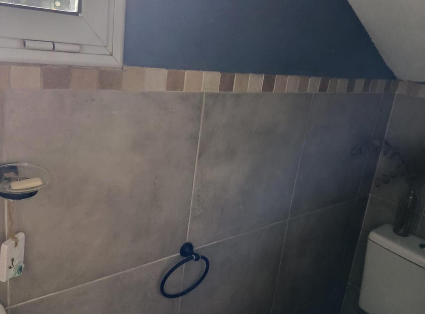Foto de PH EN VENTA 3 AMBIENTES CASTELAR, imagen 3
