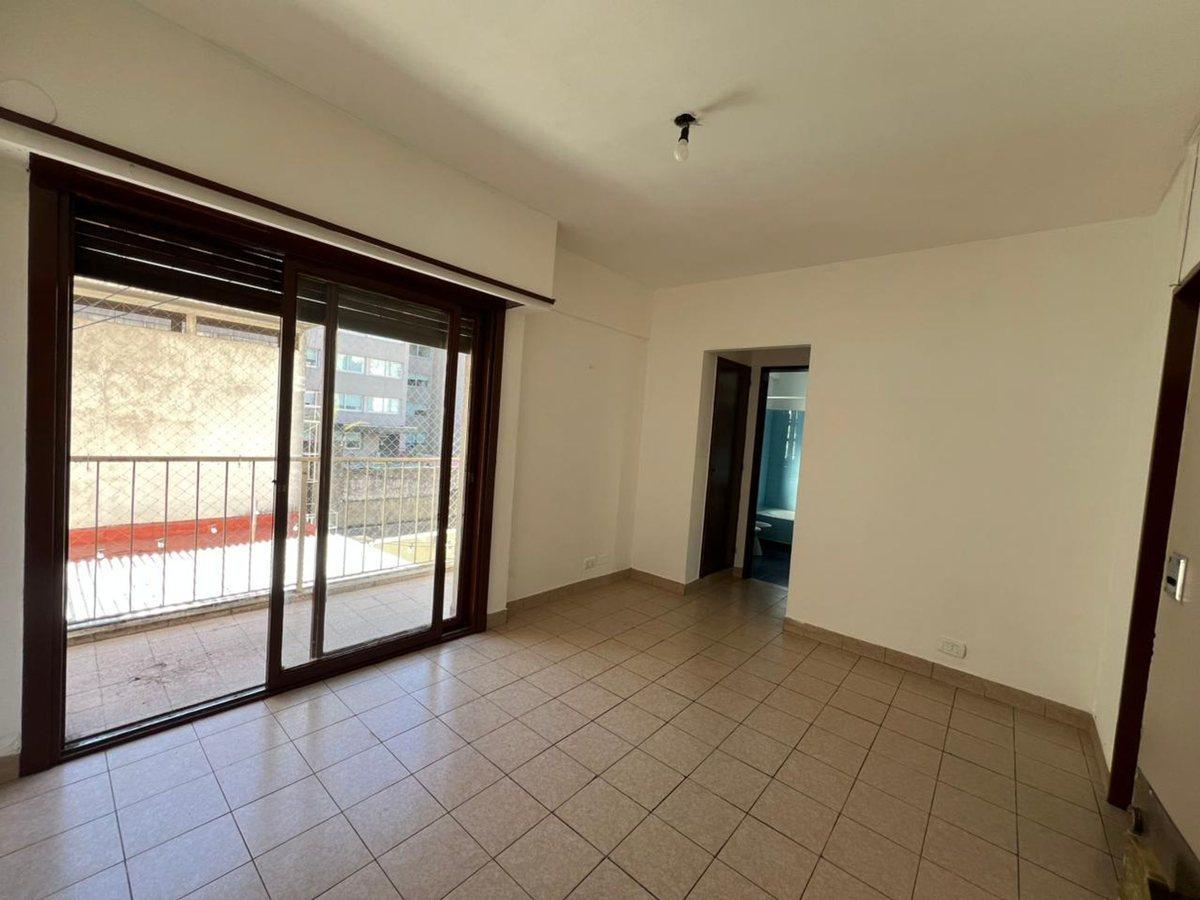 Foto de RESERVADA VENTA DEPARTAMENTO 2 AMBIENTES BALCON, imagen 1