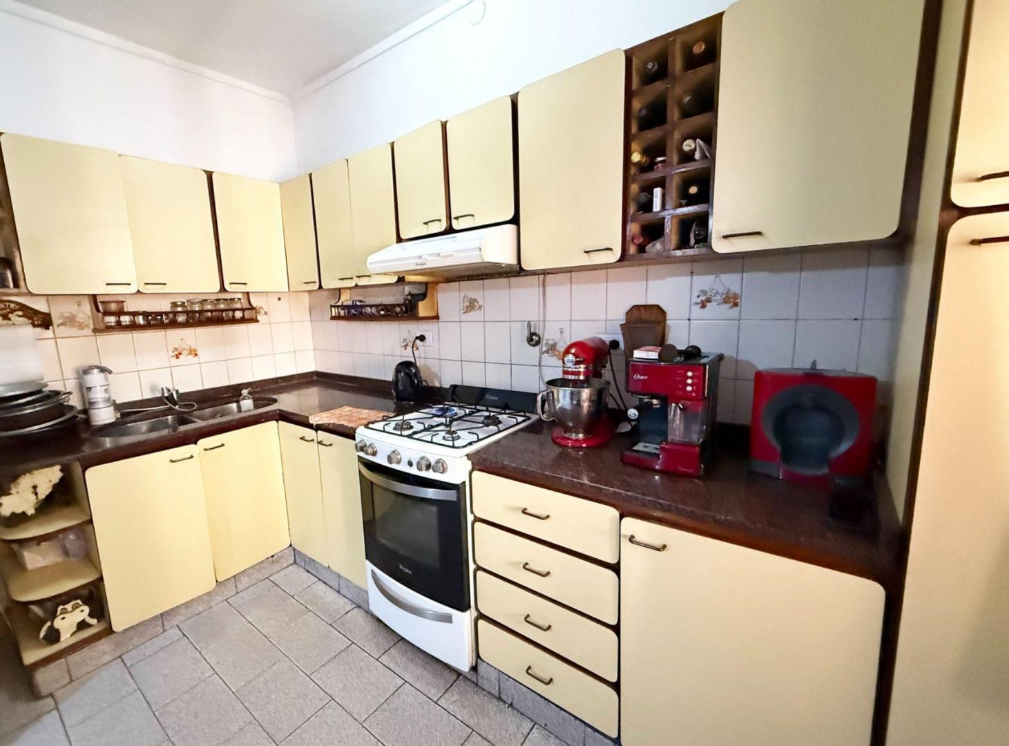 Foto de VENTA CASA 4 AMB COCHERA, PATIO, QUINCHO SAN JUSTO, imagen 2