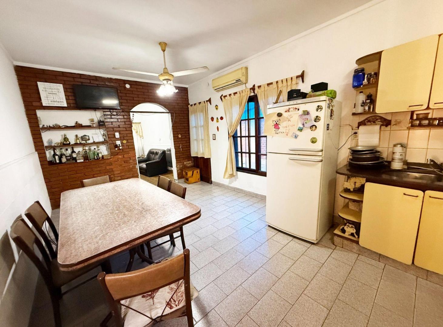 Foto de VENTA CASA 4 AMB COCHERA, PATIO, QUINCHO SAN JUSTO, imagen 4
