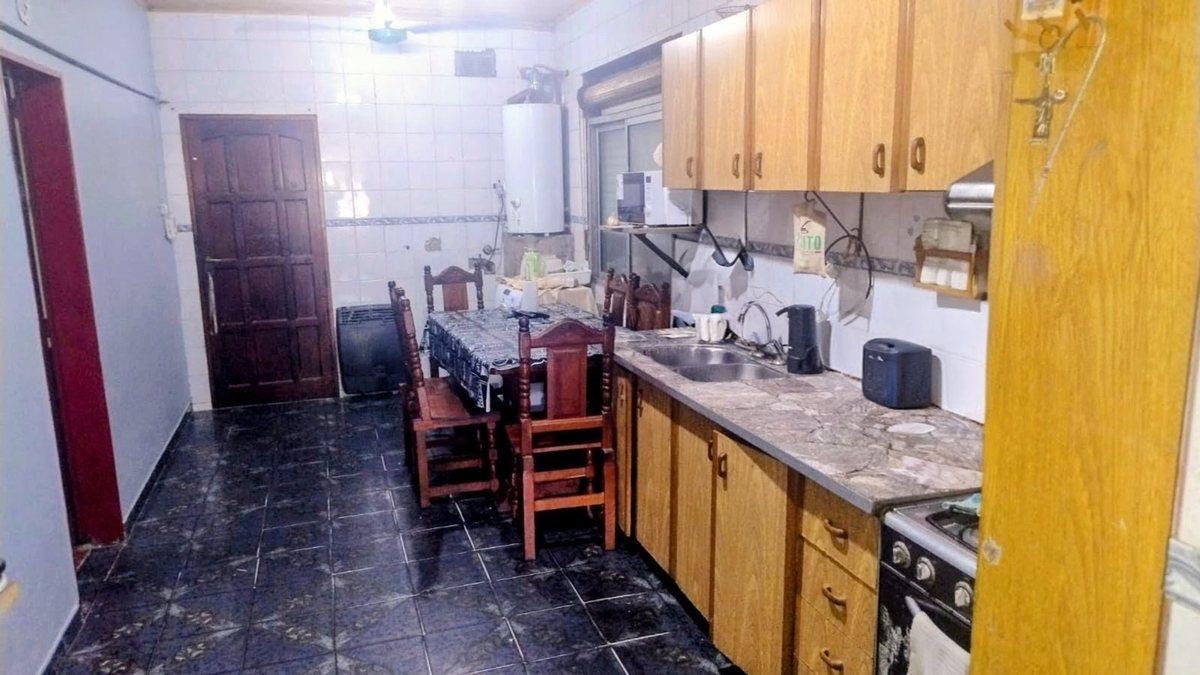 Foto de CASA 3 AMBIENTES VENTA JOSE MARMOL, imagen 2