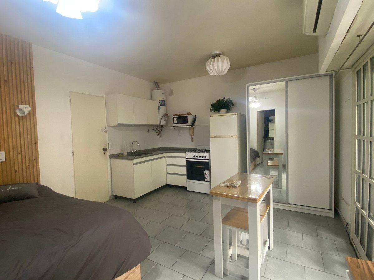 Foto de VENTA MONOAMBIENTE CON BALCON CON RENTA, imagen 1