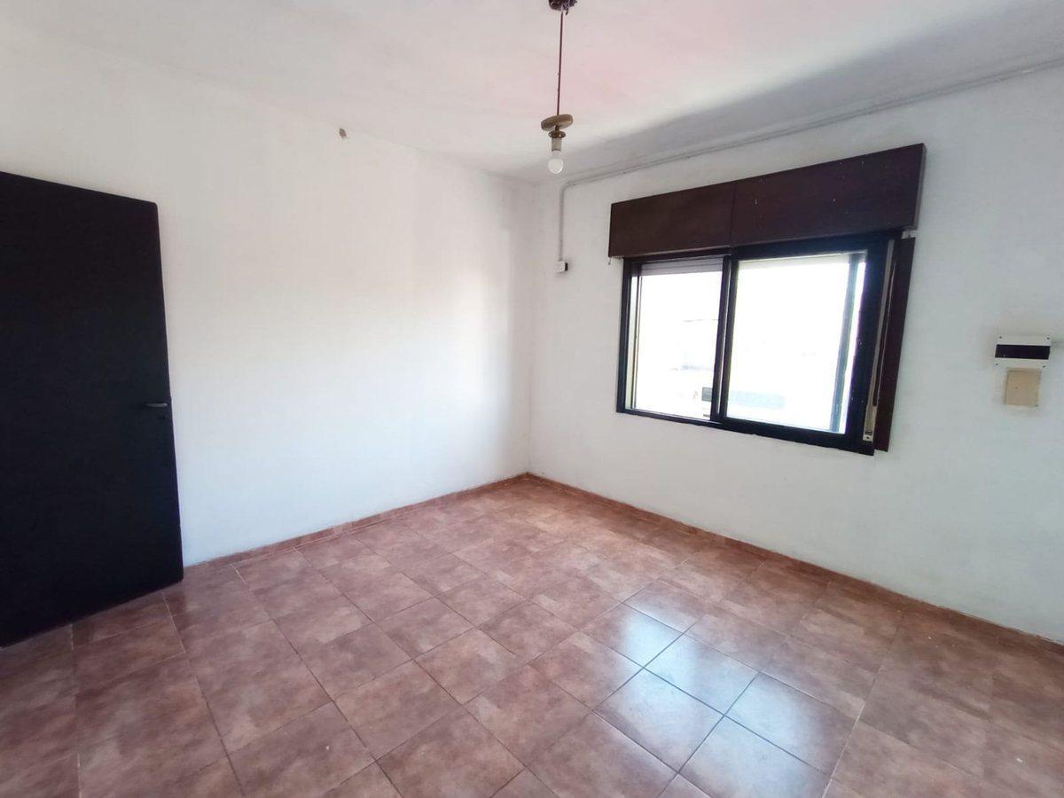 Foto de PH VENTA 4 AMBIENTES LOMAS DEL MIRADOR, imagen 1
