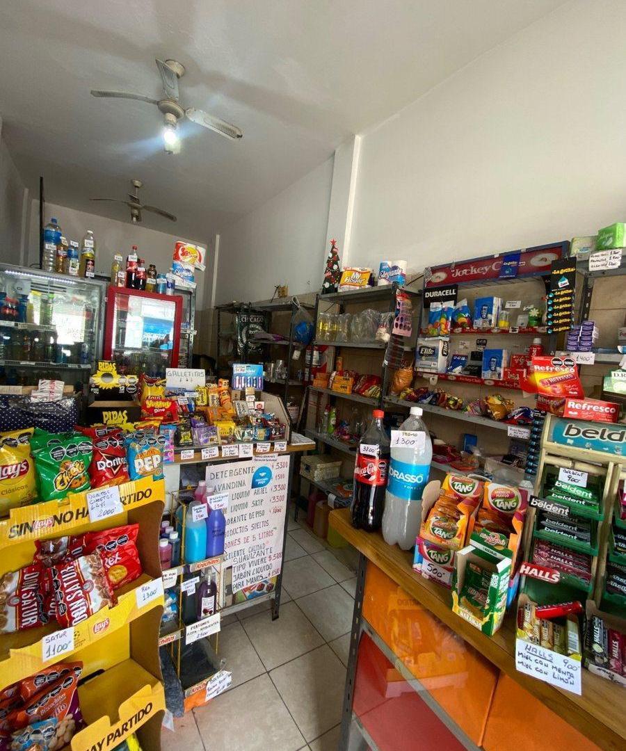 Foto de EN VENTA LOCAL COMERCIAL TABLADA, imagen 1