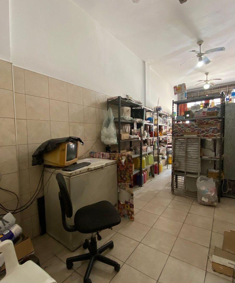Foto de EN VENTA LOCAL COMERCIAL TABLADA, imagen 5