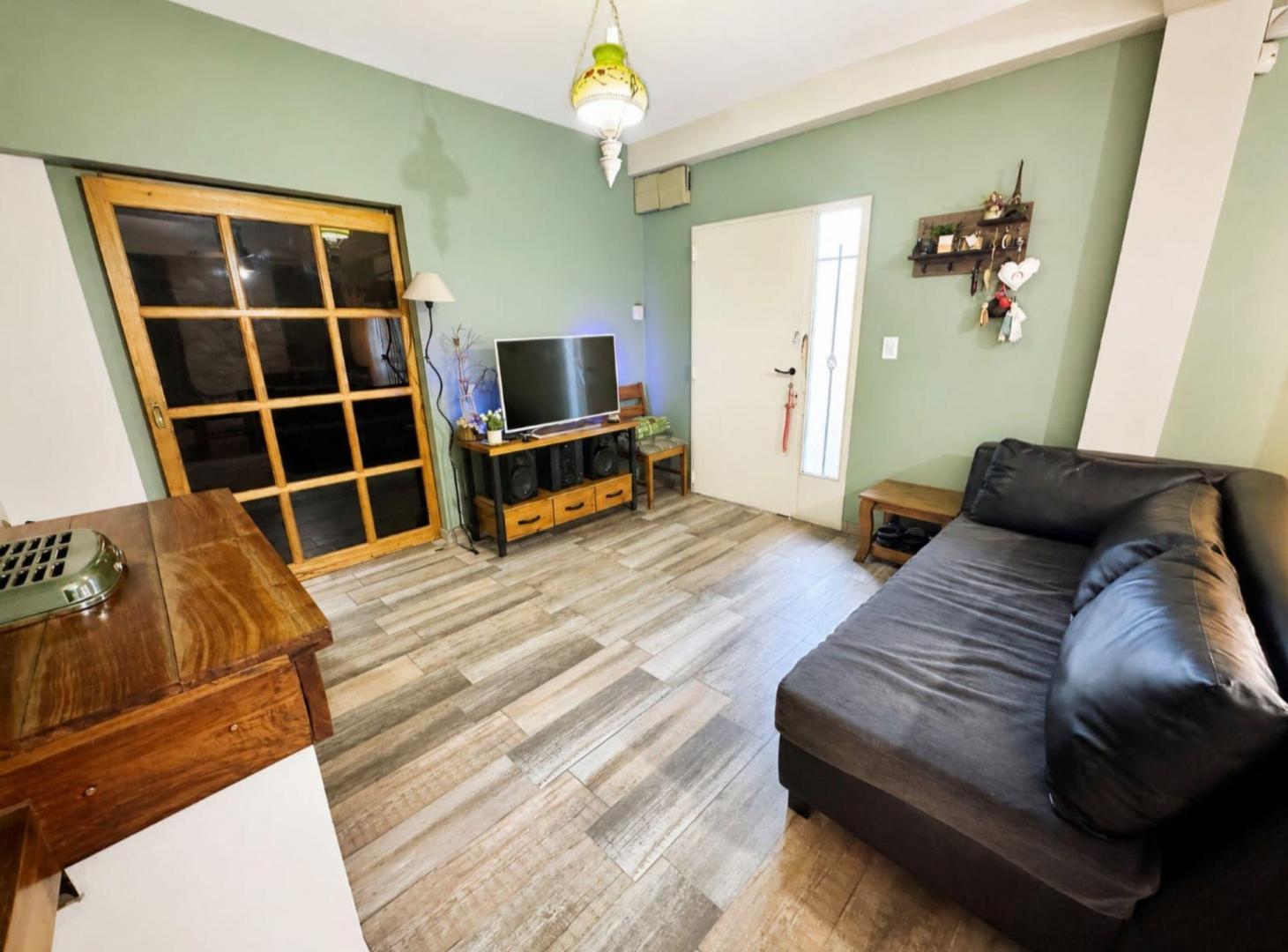 Foto de VENTA CASA 5 AMBIENTES EN VILLA LUZURIAGA, imagen 3