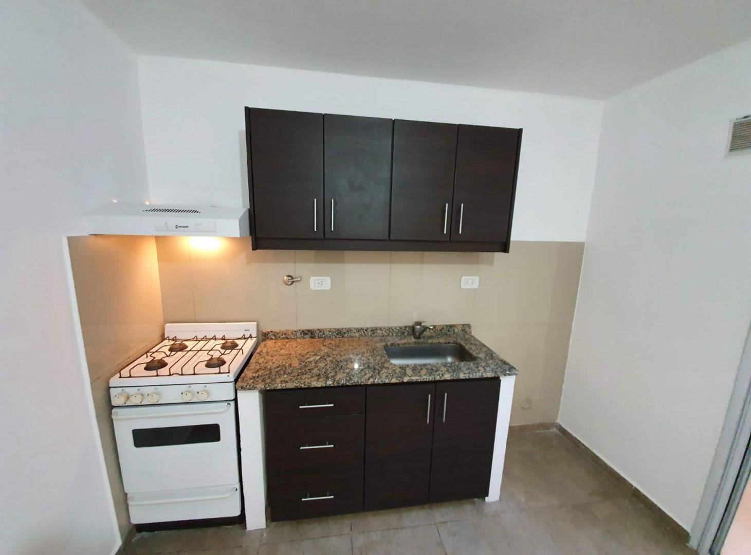 Foto de 6 DEPARTAMENTOS EN BLOCK-IDEAL INVERSION MORON, imagen 1