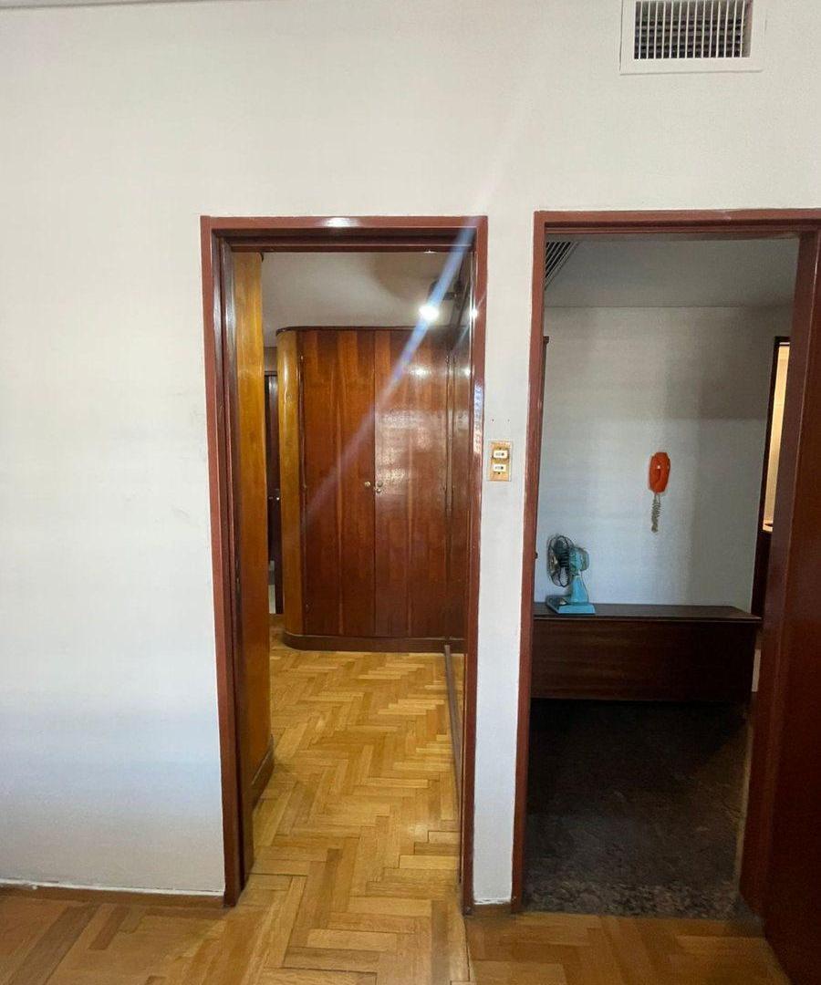Foto de CASA 5 AMBIENTES COCHERA VILLA LUGANO APTO CREDITO, imagen 2