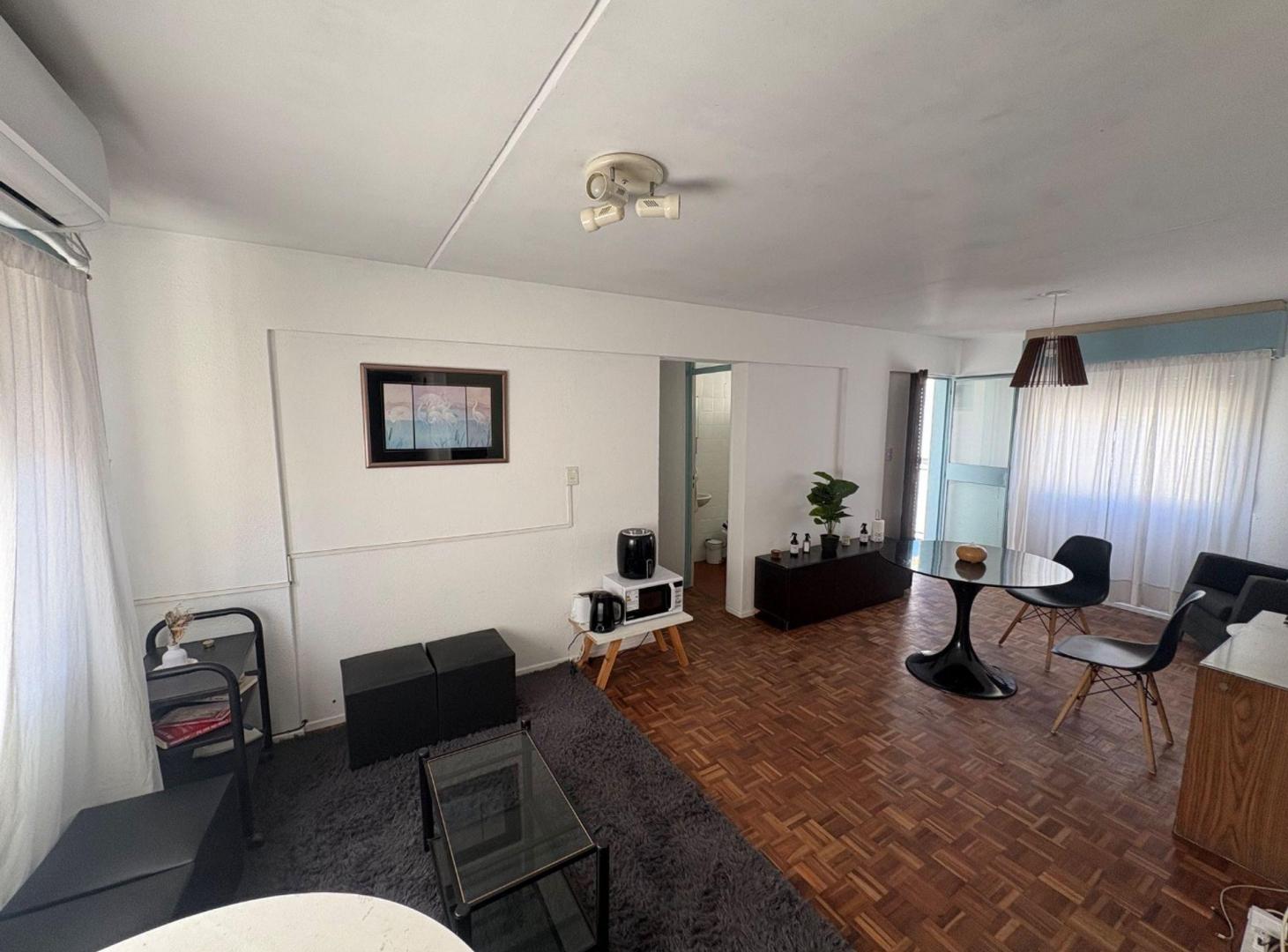 Foto de DEPARTAMENTO 4 AMBIENTES VENTA COPELLO VILLA LUGAN, imagen 3