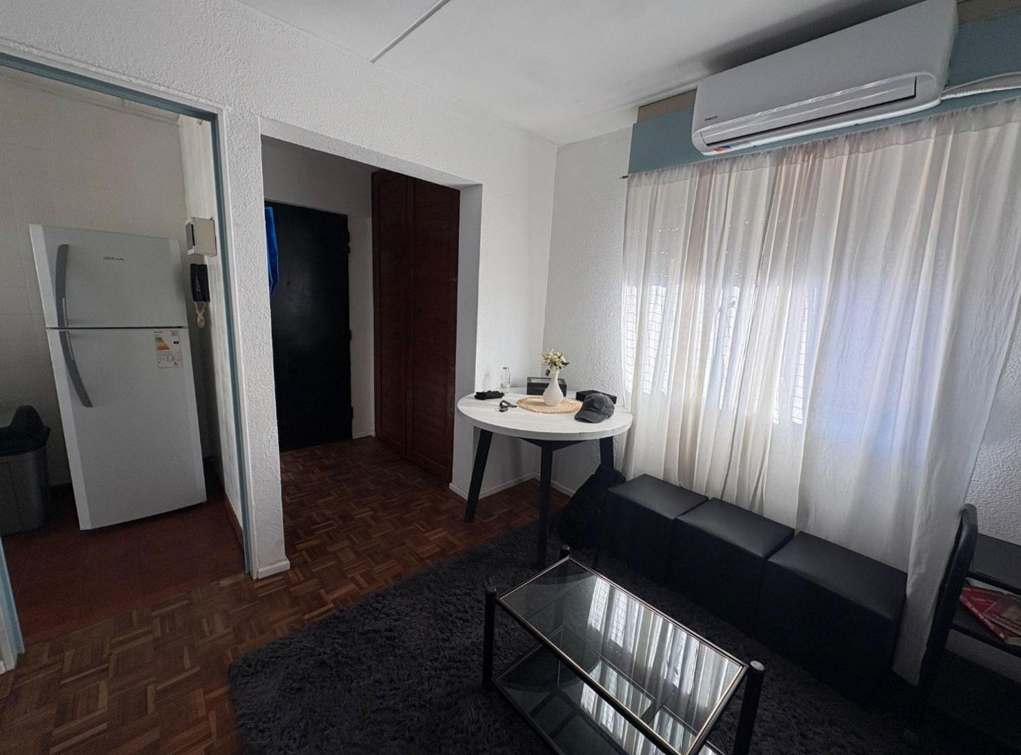 Foto de DEPARTAMENTO 4 AMBIENTES VENTA COPELLO VILLA LUGAN, imagen 4