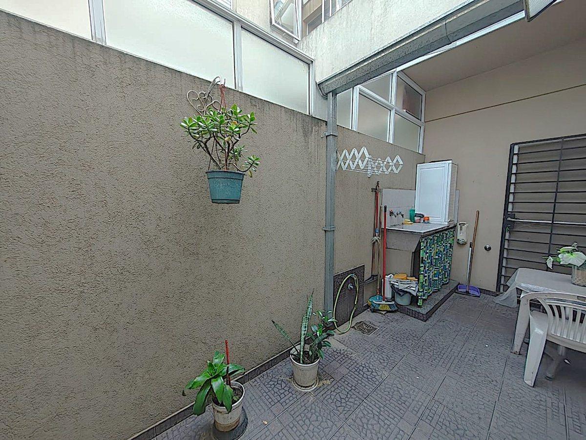 Foto de PH 3 Ambientes frente Patio Venta Lugano, imagen 5