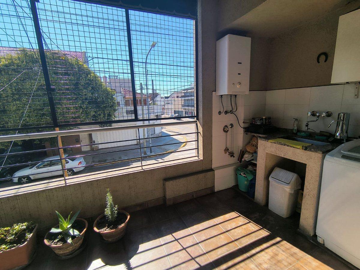 Foto de PH 3 AMBIENTES VENTA MATADEROS NAON, imagen 4